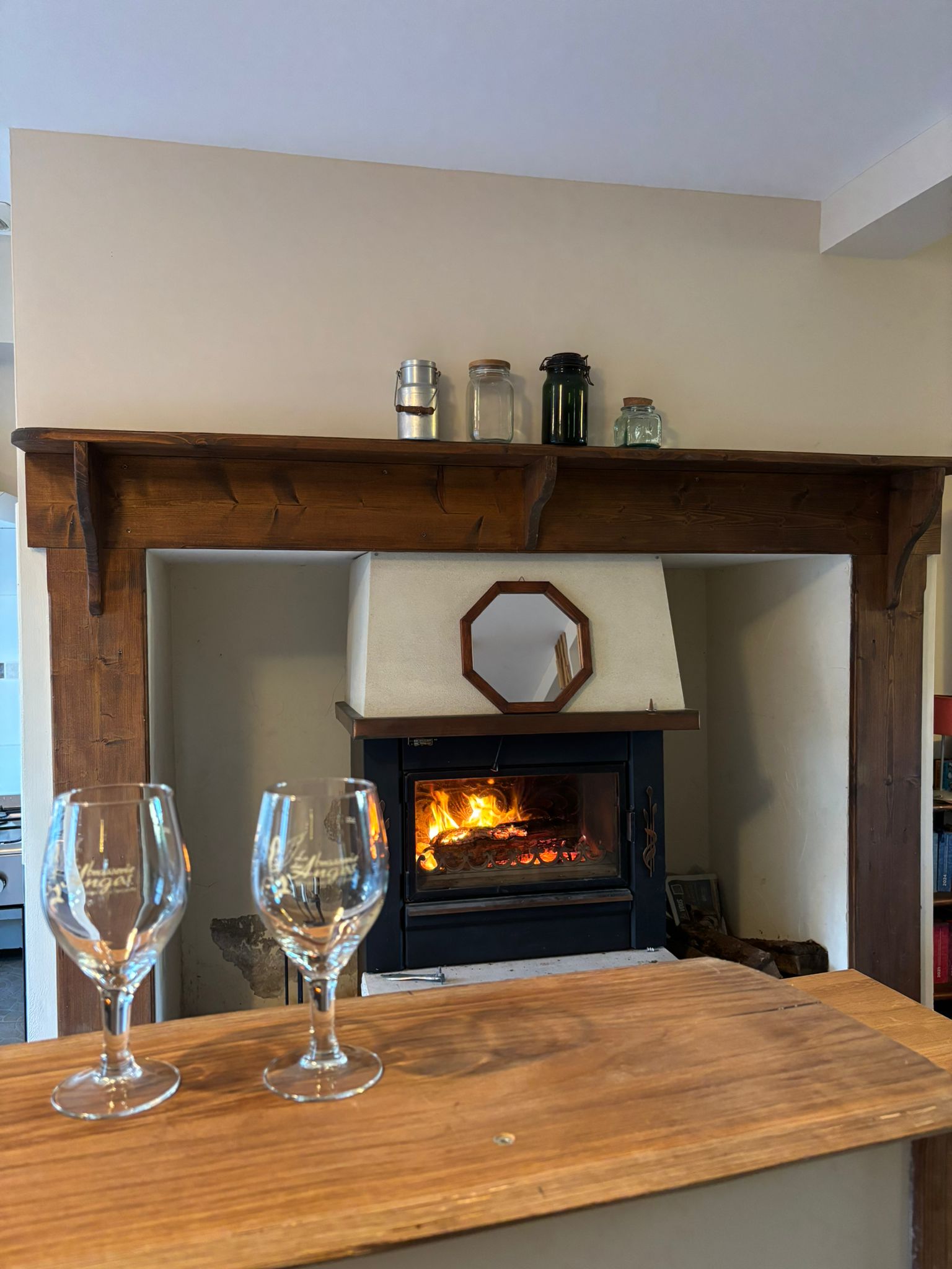 Cheminée au feu de bois